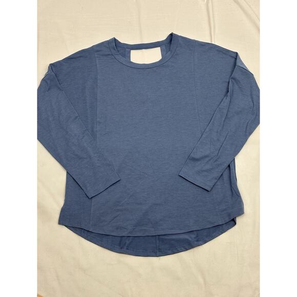 NWT All in Motion Women’s S Long Sleeve Athletic Top Shirt Blue Relaxed Fit - Picture 1 of 5